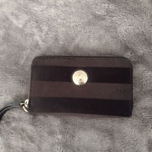 Tommy Hilfiger wallet